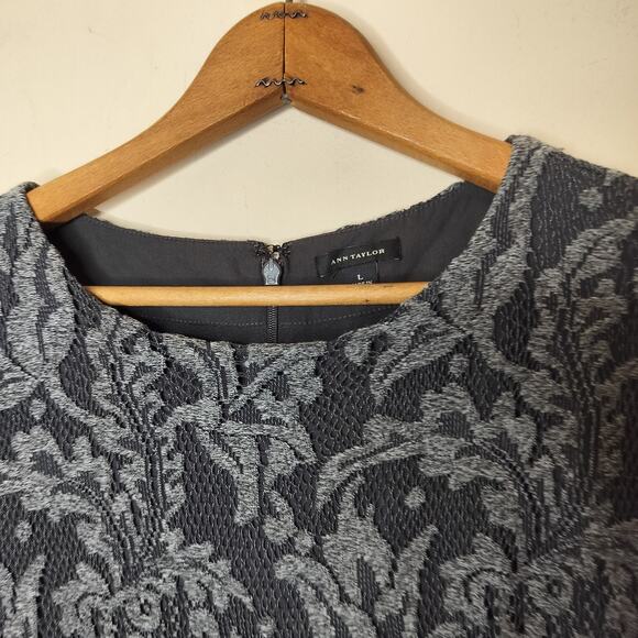 Ann Taylor Floral Lace Top Peplum Short Sleeve - Picture 7 of 9